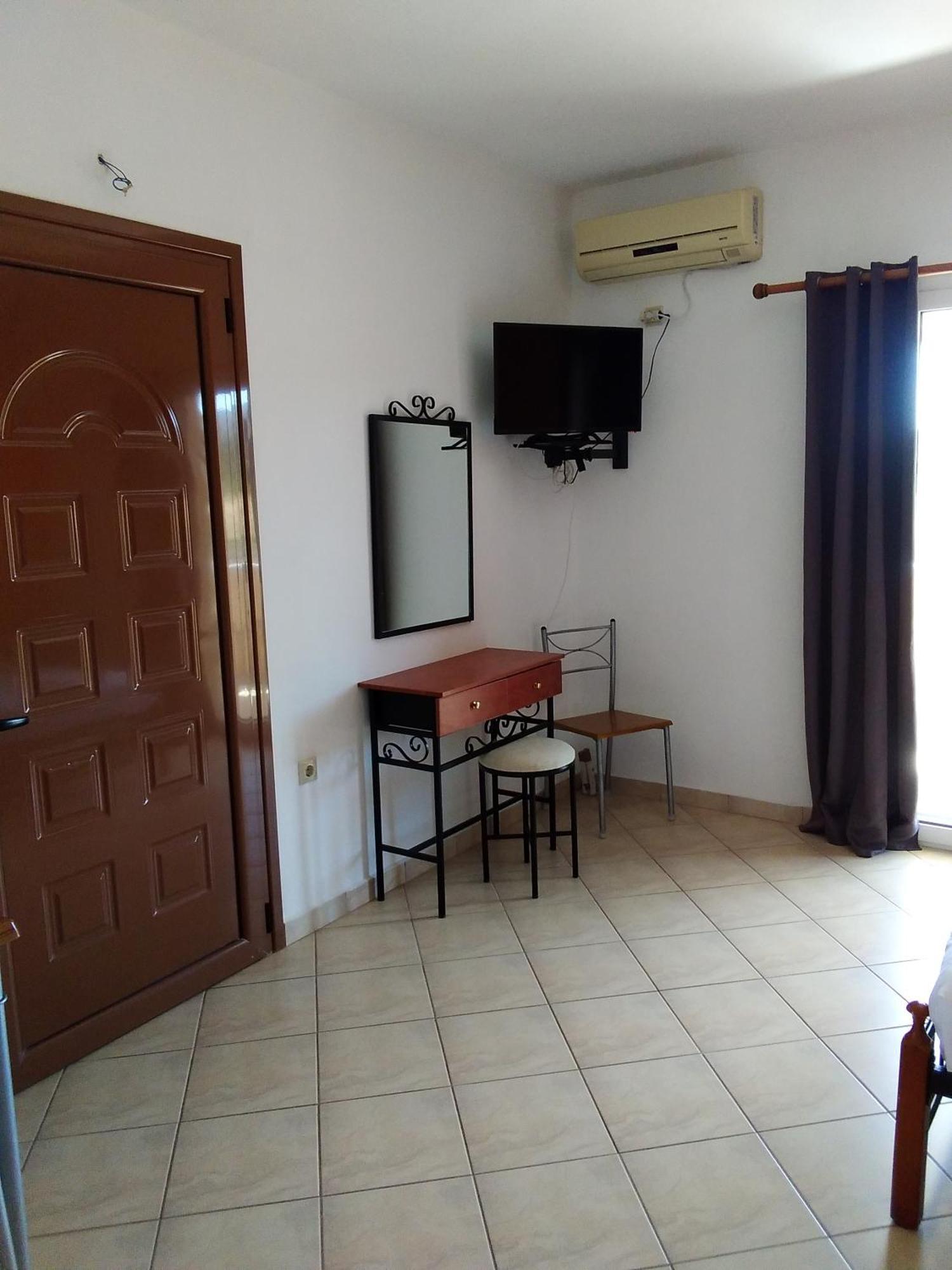 Emmanouil Apartment Kalamos  Exterior photo